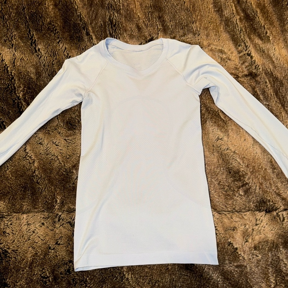 Lululemon shirt